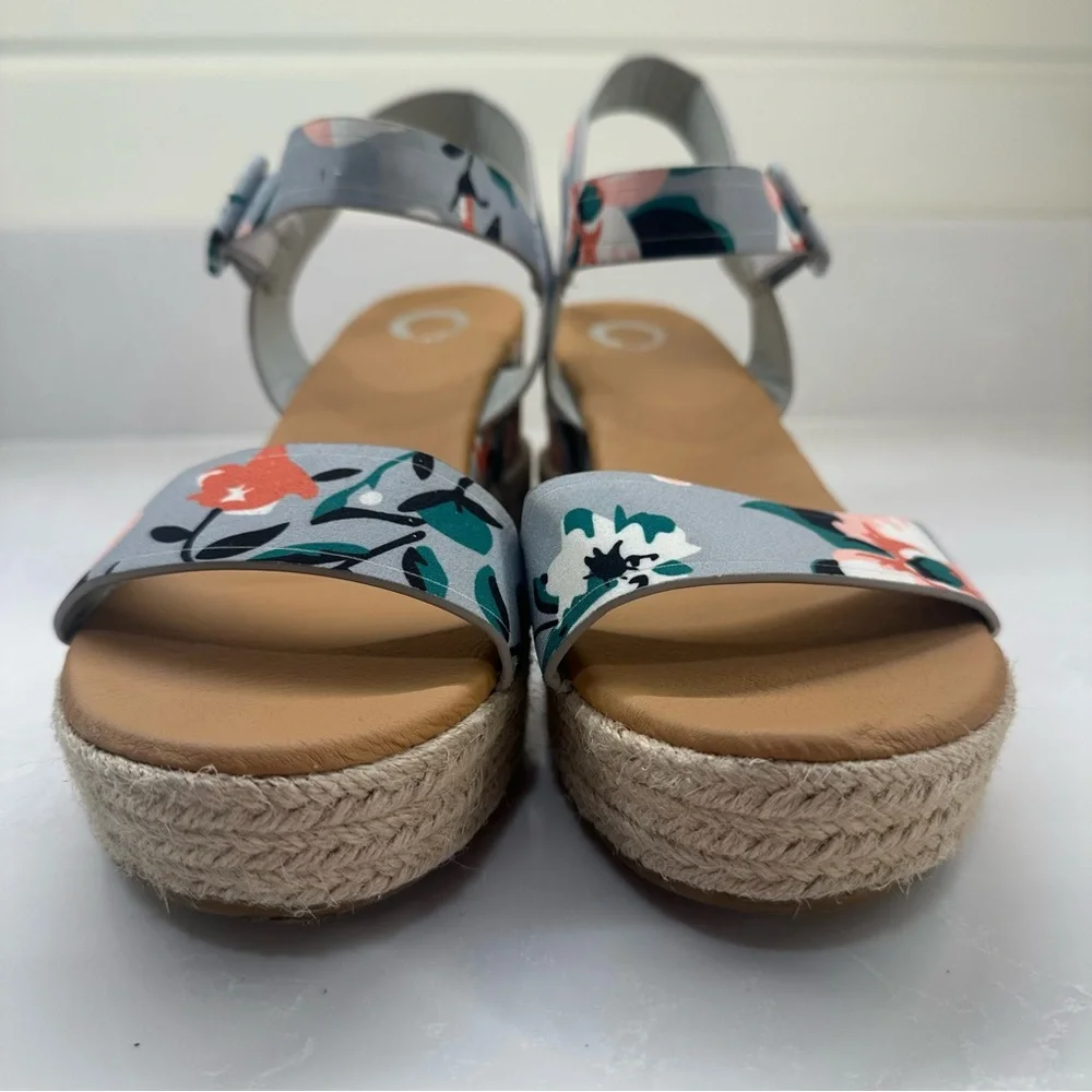 Journee Collection Valentina Floral Platform Wedge Sandals Size 9 Grey